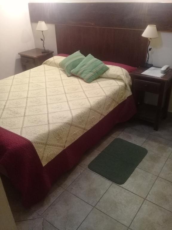 Hostal Terrazas Del San Bernardo Salta Eksteriør billede