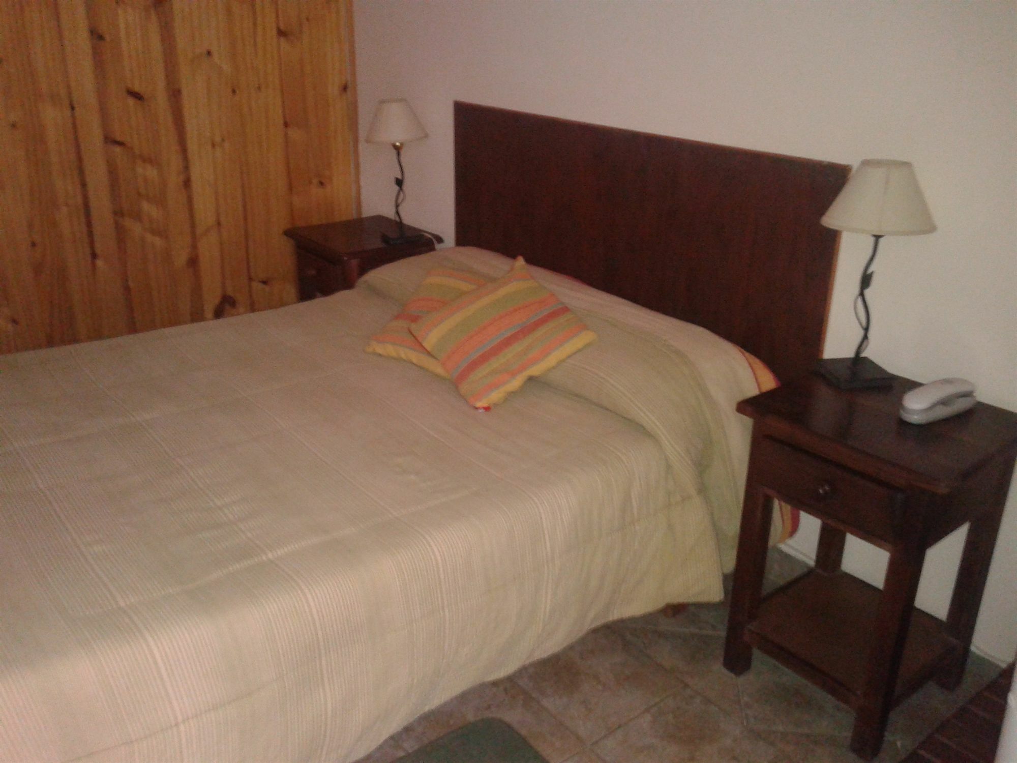 Hostal Terrazas Del San Bernardo Salta Eksteriør billede