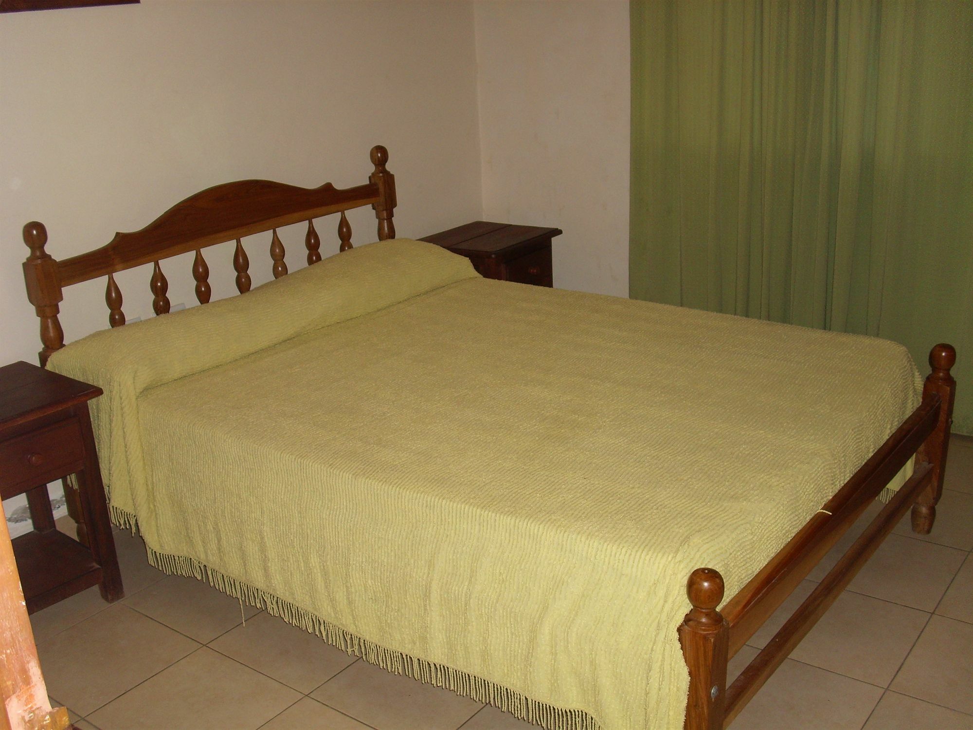 Hostal Terrazas Del San Bernardo Salta Eksteriør billede