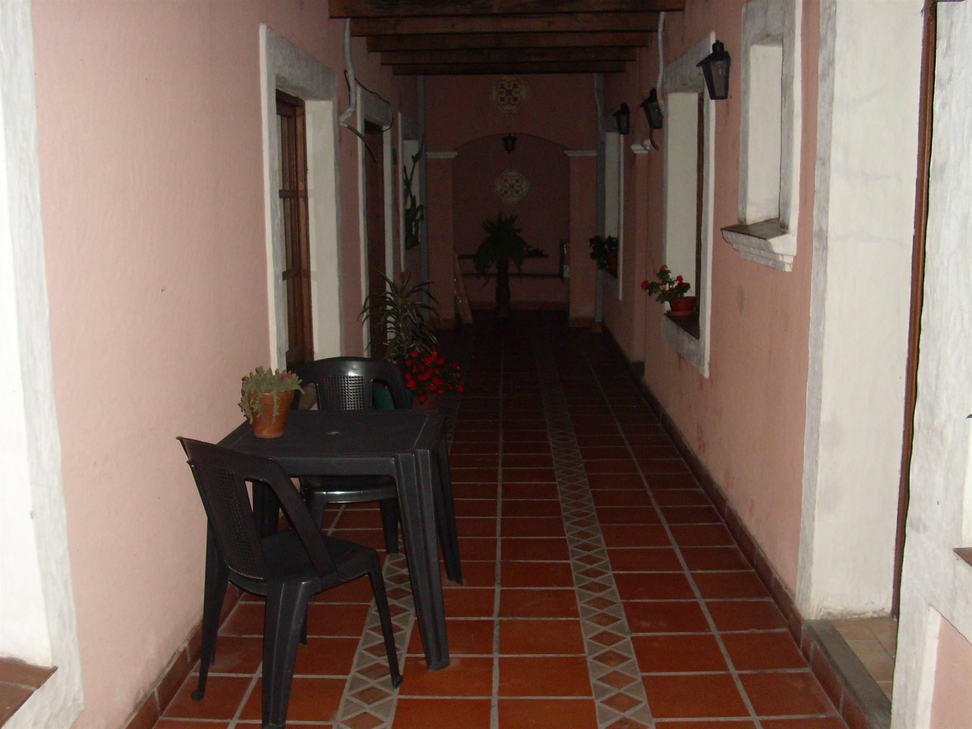 Hostal Terrazas Del San Bernardo Salta Eksteriør billede