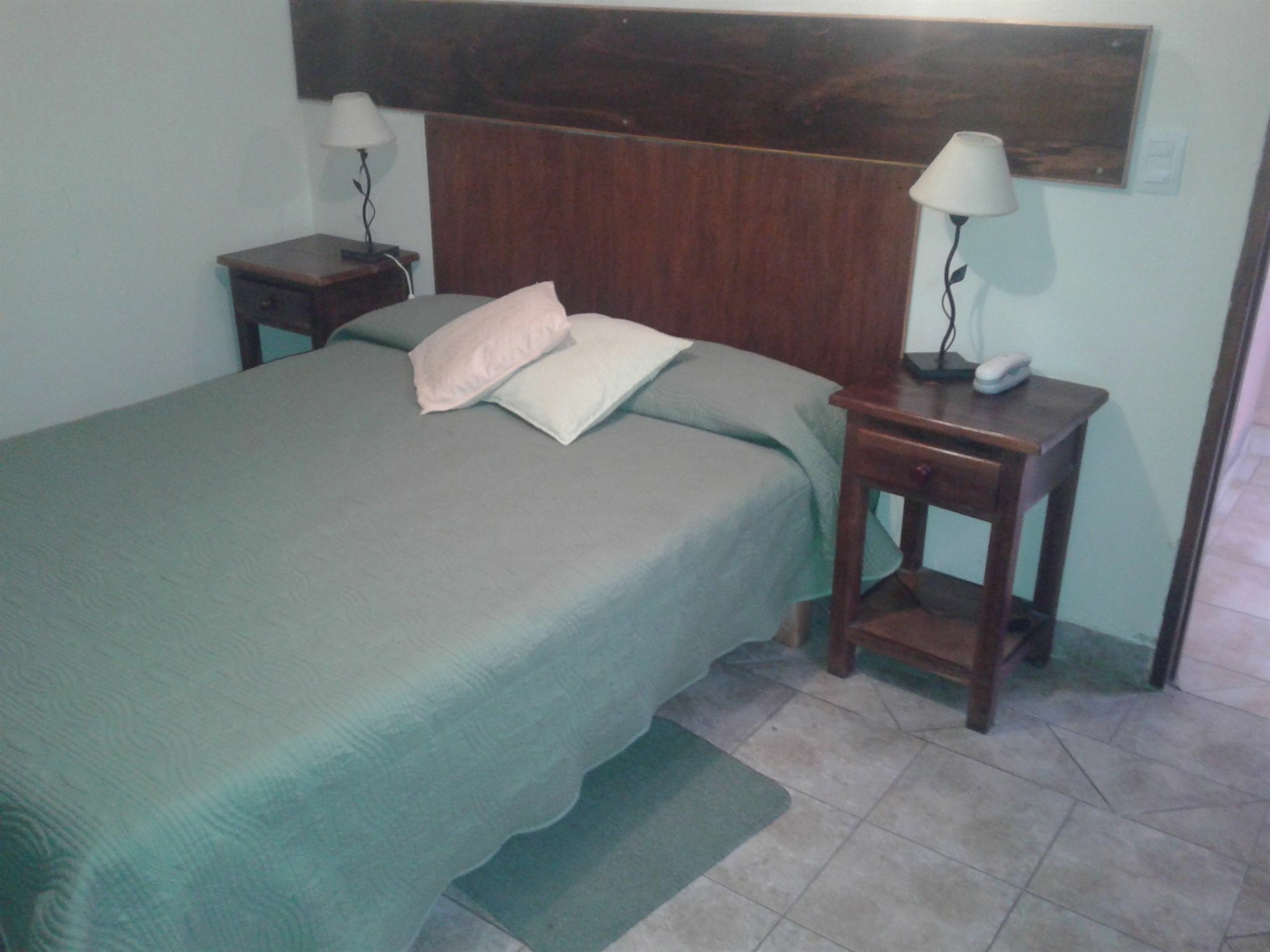 Hostal Terrazas Del San Bernardo Salta Eksteriør billede